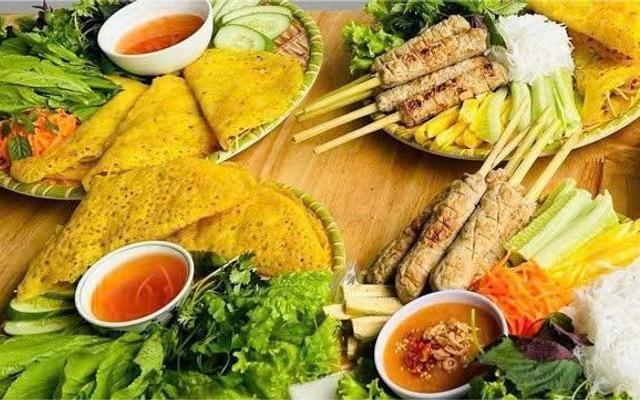 Phượng Vũ - Cơm Trưa, Hủ Tiếu & Bánh Xèo Miền Trung - Thích Quảng Đức