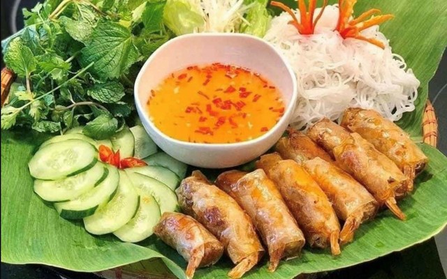Cô Hai - Đặc Sản Bình Định, Sinh Tố & Nước Ép - 370 Thống Nhất