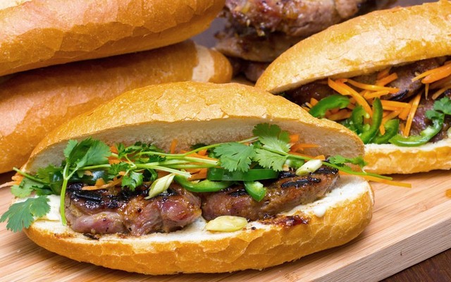 Bánh Mì Phố Ga - 34 Lương Khánh Thiện