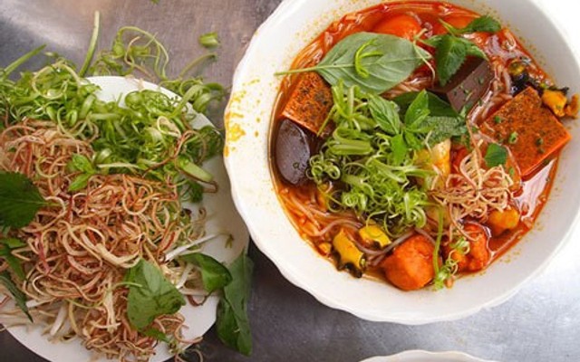Quán 79 - Bún Riêu Cua Ốc, Canh Bún & Bún Bò Huế