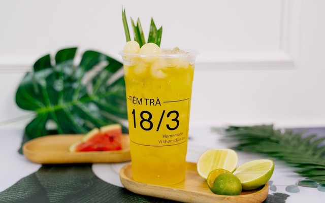 Tiệm Trà 18/3 - Vũ Hồng Phô