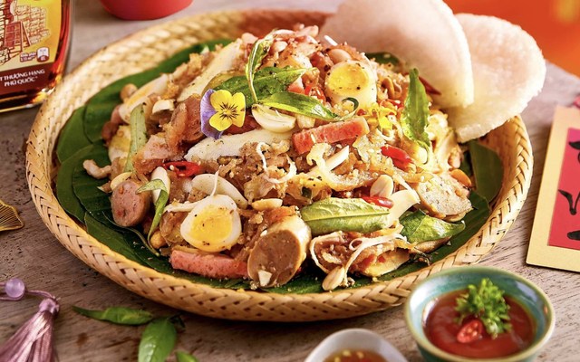 Huỳnh - Tré Trộn, Chân Gà Sốt Thái & Chân Gà Sả Tắc - Nguyễn Văn Quá