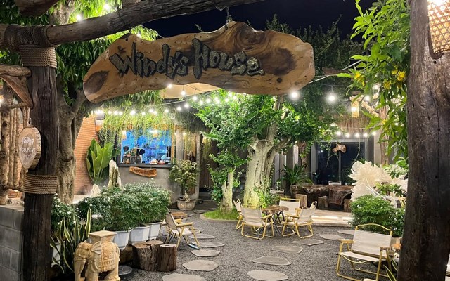 Cơm Gà Windyshouse - 459/17 Trương Công Định