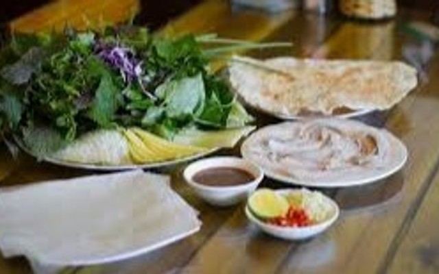 Cơm Gà & Bánh Tráng Cuốn Thịt Heo - Quán 102