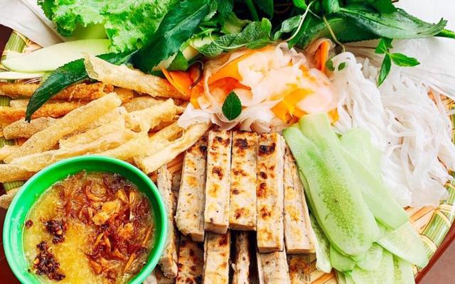 Cô Ba - Nem Nướng Nha Trang -Bắc Linh Đàm