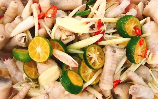 Chân Gà Sả Tắc Vân Vân - Lý Thái Tổ