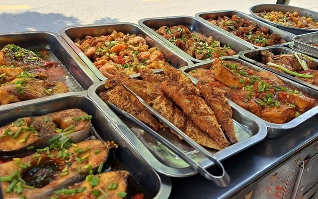 Quán Cơm Gia Hân 4 - Cơm Chiên & Mì Xào