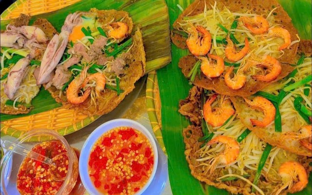 Bánh Xèo Tôm Nhảy Bình Định - Đan Nhi