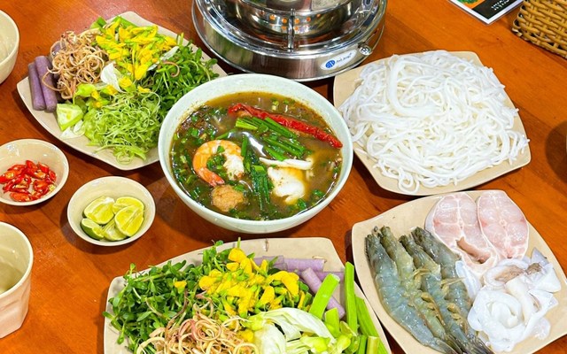 Chị Em Quán - Bún Mắm & Lẩu Mắm - KDC Phú Thịnh