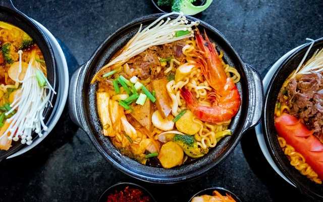 Bé Đen Ăn Vặt - Lê Thánh Tôn