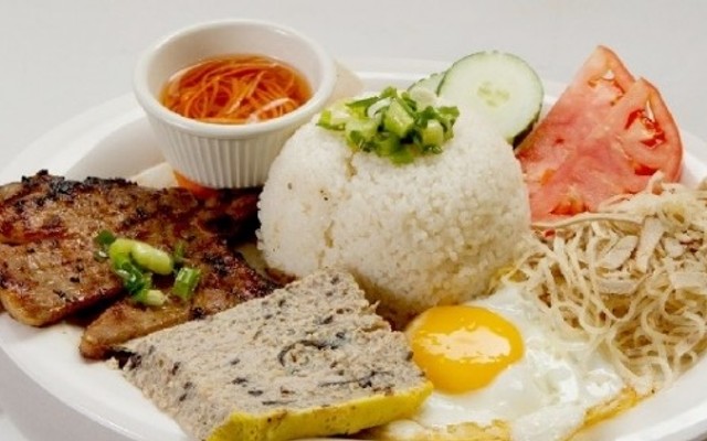 Cơm Tấm Gia Khánh - Cơm Tấm Sài Gòn & Bánh Mì Que Tứ Hải