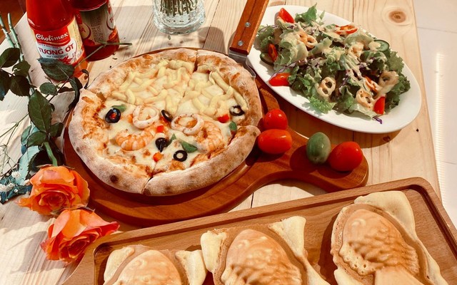 Pizza Debuneko - 130 Đường 3 Tháng 2
