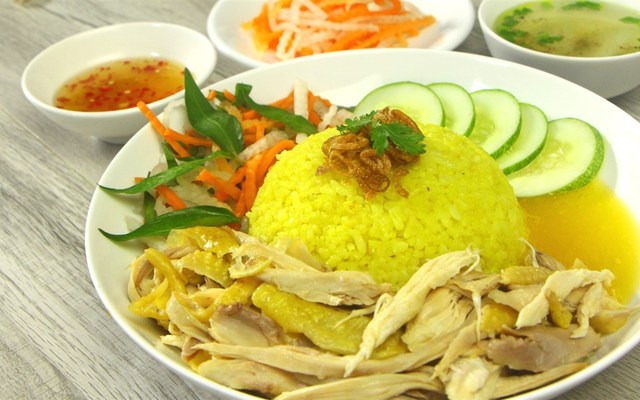 Cơm, Phở & Gỏi Gà Ta Kim Liên - Lã Xuân Oai