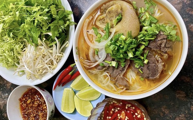 Dì Phượng - Bún Bò Giò & Bún Riêu Cua