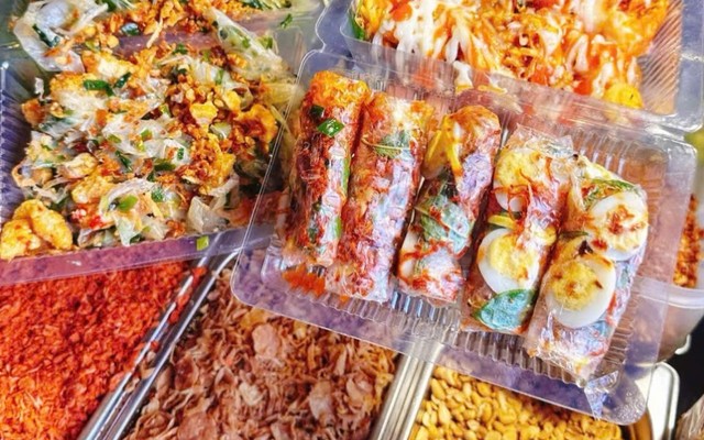 BÁNH TRÁNG TRỘN THỊ NẤM - Khu Phố Tân Hội
