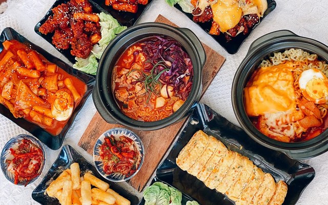 The Fan - Trà Sữa & Mỳ Cay