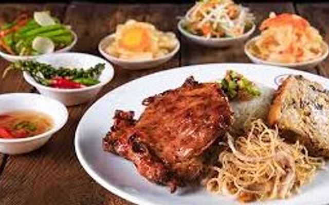 Cơm Tấm Nhân - Nguyễn Trực