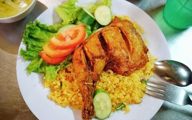 Quán Cơm Chiên Gà Xối Mỡ - Thuận An Hòa