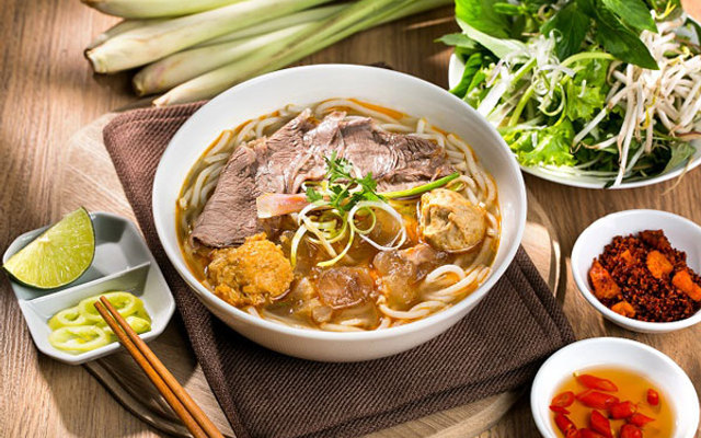 Bún Bò Huế Ông Tý - Lê Quang Định