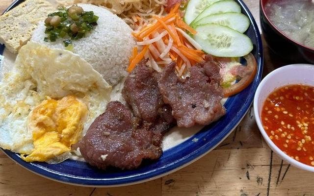 Cơm Tấm Hoàng Diệu 3 - Lê Văn Việt