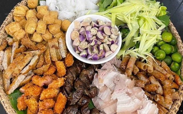 Bún Đậu Mắm Tôm Vân Long - Nguyễn Bá Luật