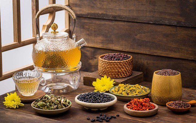 Kỳ Anh - Trà Cúc, Sinh Tố & Nước Ép - 63 Tôn Đức Thắng