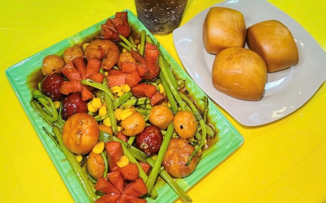 Hẻm Bún Đậu - Ăn Vặt & Nước Ép