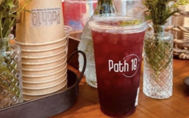 Path 18 - Cà Phê & Trà Trái Cây - 18H Nguyễn Huệ