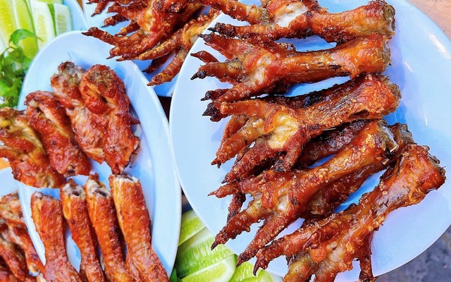 Chân Gà Chờ - 317 Lê Thanh Nghị