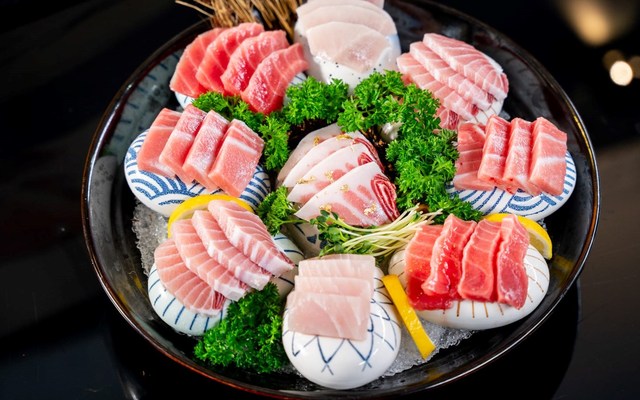 Brother Tuna - Đình Thôn