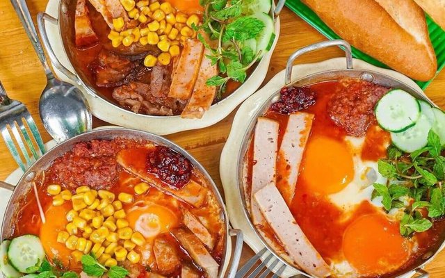 Mỳ Quảng Gà, Bánh Mì Chảo & Chay - Bà Hạnh