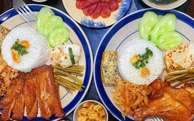 Cơm Tấm Trống Đồng - Đường 23 Tháng 10