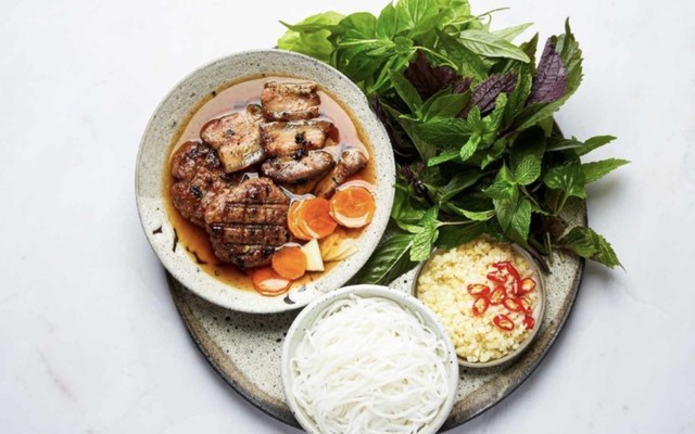 Bún chả, Cơm niêu & Chè 1975 - Rạch Bùng Binh