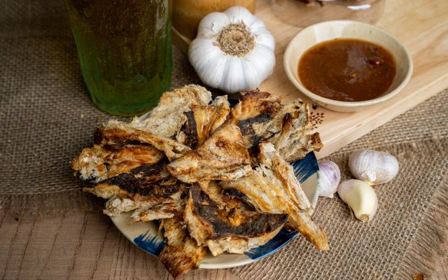 Hồng Phúc Seafood - Cá Đuối Chấm Mắm Me