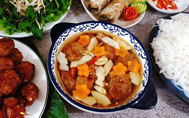 Bún Chả Hà Nội Xưa - Âu Cơ