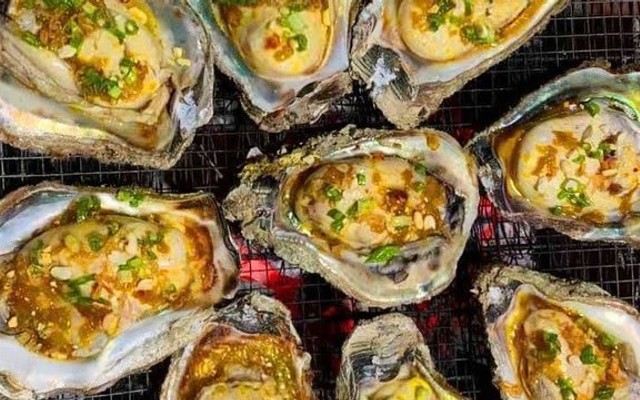 Trùm Hàu Phú Mỹ - Hàu Nướng Pho Mai, Mỡ Hành & Cháo Hàu