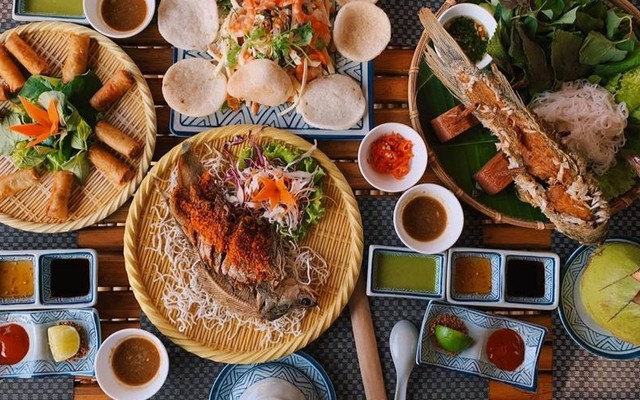 Ẩm Thực Sinh Thái & Coffee Phương Linh Garden - Bời Lời