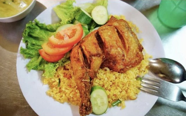 Cơm Gà Vy Ký - Bùi Đình Tuý