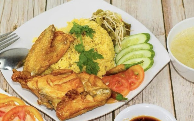 Cơm Gà Xối Mỡ 77 - Đường N2