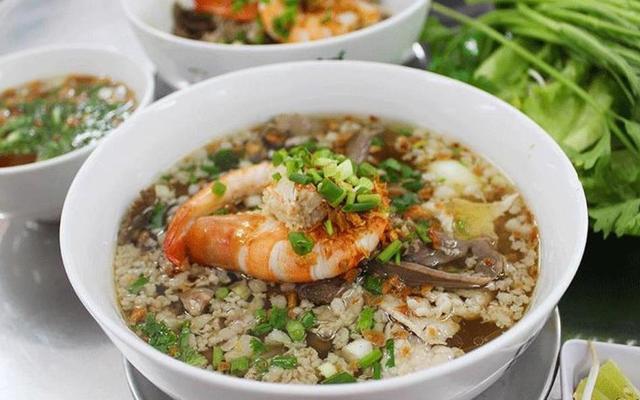 Hủ Tiếu Cô Tám Quận 1 - Nguyễn Thái Bình