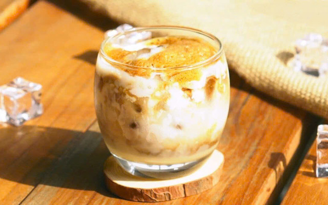 Mây 1988 - Coffee, Trà & Nước Ép - Trưng Nữ Vương