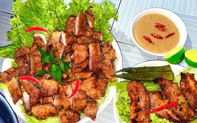 Vú Heo Nướng Cô Tư - Đường Số 6