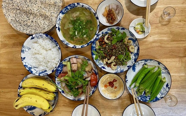 QUÁN MỆ NHƠN - Nguyễn Trọng Tuyển