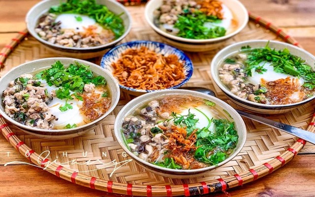Bánh Đúc Nóng - Chợ Khâm Thiên