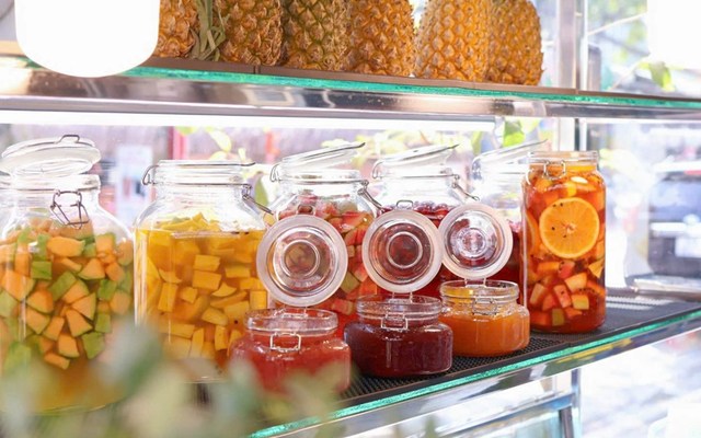 Tiệm Trà Tháng Hai - 33/4 Ngô Đức Tốn