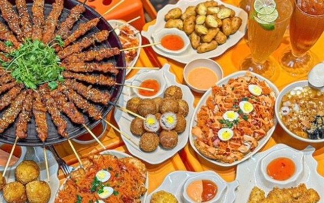 Bánh Mì Hạnh Phúc - 207 Lê Duẩn