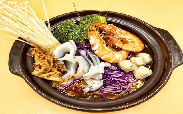 Xinfutang - Mì Trộn Indomie & Mì Gà Cay Phô Mai - Nguyễn Quý Đức