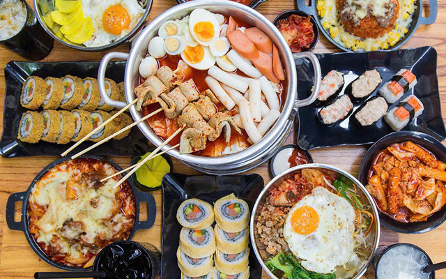 Mrbull - Kimbap Tokbokki - Hàn Quốc - Ung Văn Khiêm