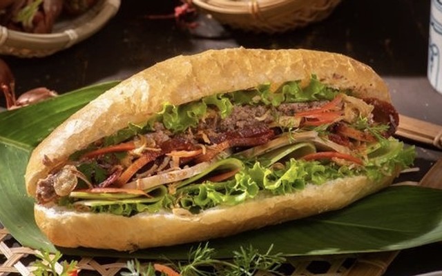 Tiệm Xôi Gà & Bánh Mì Nón Lá - Nguyễn Thái Học