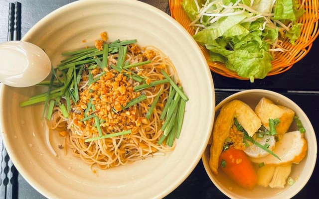 OM - Hủ Tiếu Chay